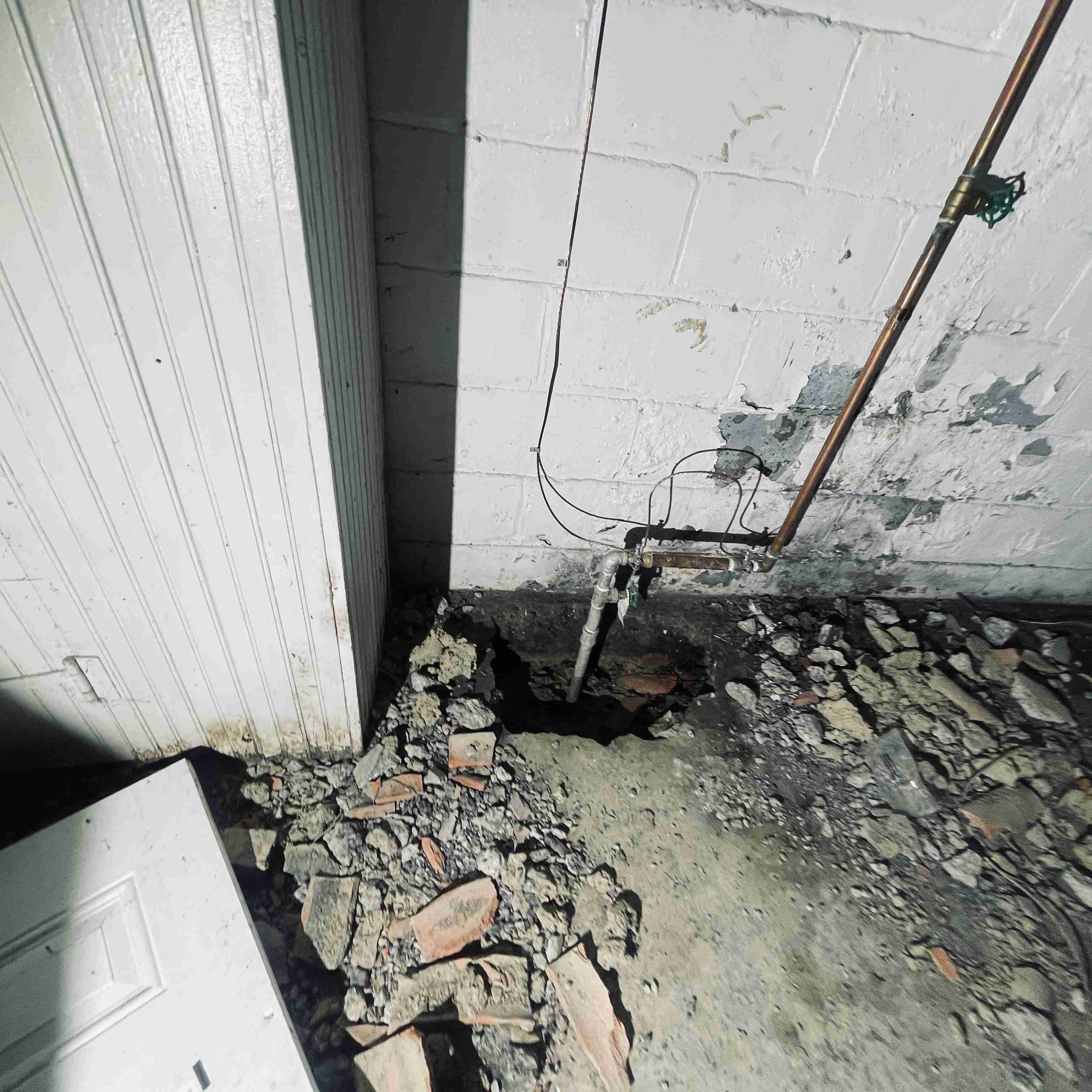 14910 Robson (60).jpg